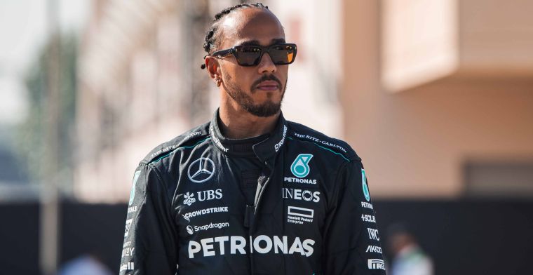 Hamilton nog steeds niet blij met ‘stuiterende’ F1-auto: ‘Wel verbetering’