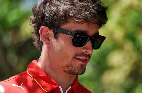 Leclerc waarschuwt Verstappen: 'Zouden dichter bij Red Bull moeten zitten'