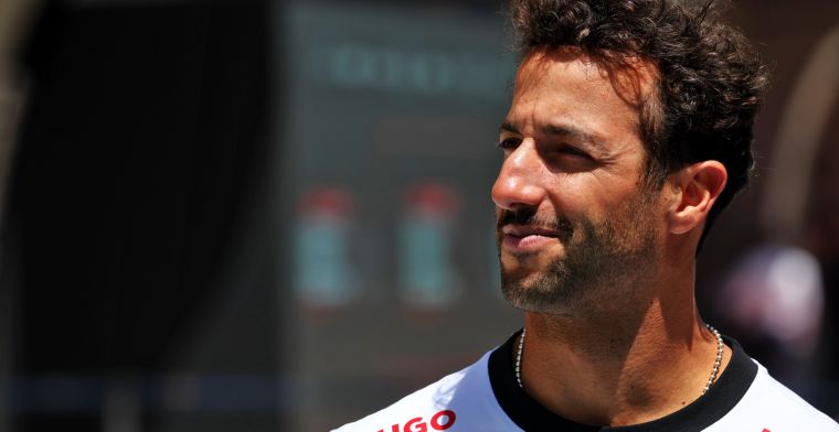 Ricciardo blijft hopen op zitje naast Verstappen: 'Dan kan het gebeuren'