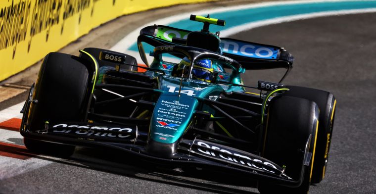 Alonso hint op racisme van FIA-stewards: 'Moeten Spanjaarden beschermen'