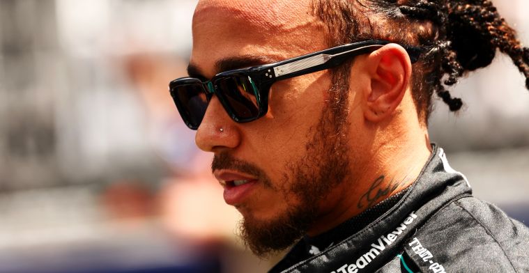 Hamilton trekt pijnlijke conclusie: 'Wij vechten met Haas'